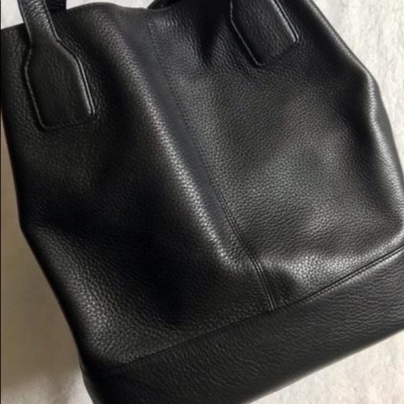 Tory Burch tote FINAL PRICE Drop - Picture 2 of 9